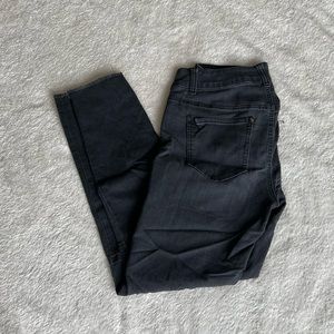 Black Skinny Jeans